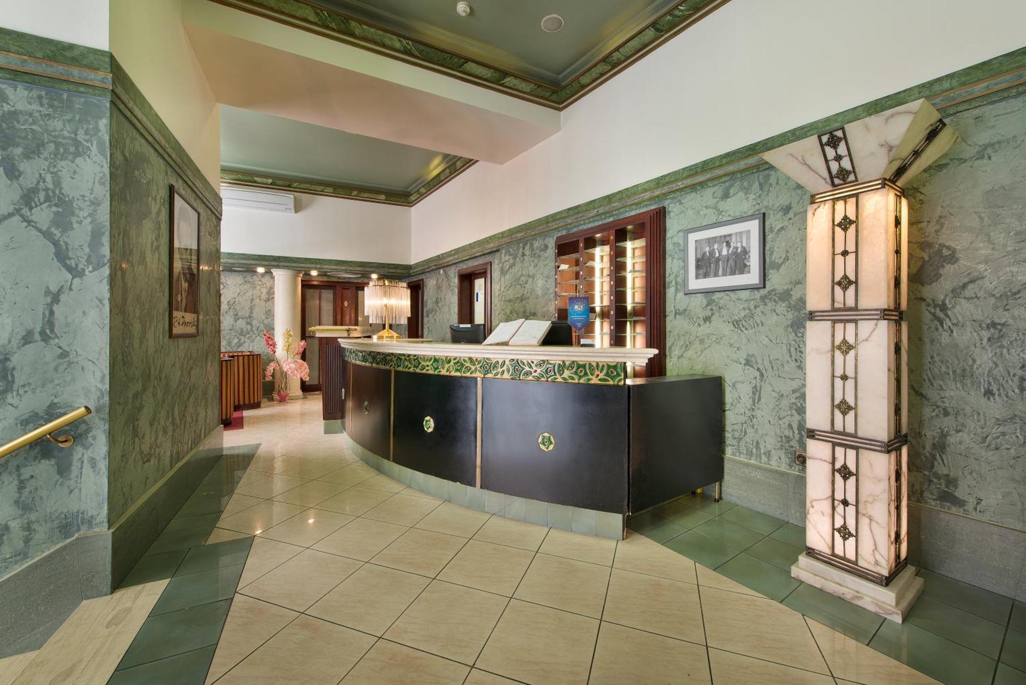 Hotel Esprit 布拉格 外观 照片
